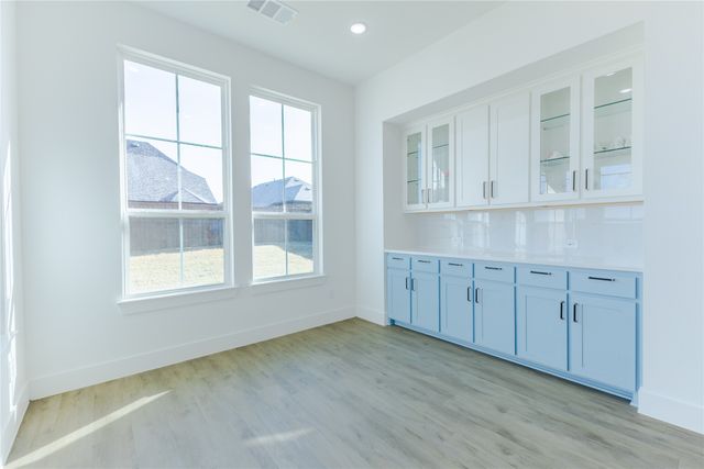 1708 Buttercup Avenue, Aubrey, TX 76227