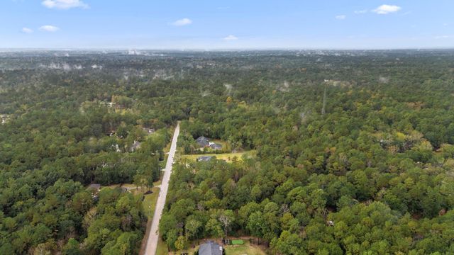 11348 Sunset Avenue, Magnolia, TX 77354