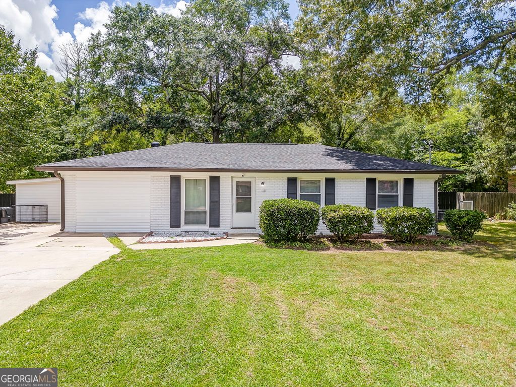 11 Simpson Drive NW, Rome, GA 30165