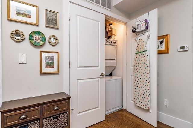 10 St. George Street 203, Boston, MA 02118