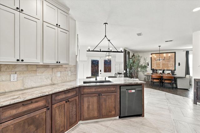3109 Spotted Fawn Drive, Fort Worth, TX 76108