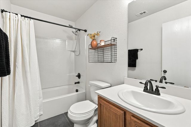 3109 Spotted Fawn Drive, Fort Worth, TX 76108