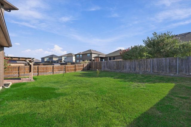 3109 Spotted Fawn Drive, Fort Worth, TX 76108