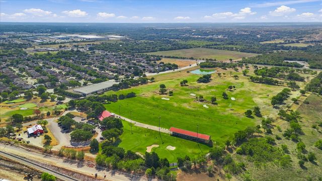 3109 Spotted Fawn Drive, Fort Worth, TX 76108