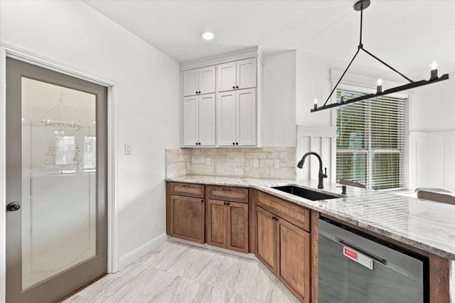 3109 Spotted Fawn Drive, Fort Worth, TX 76108