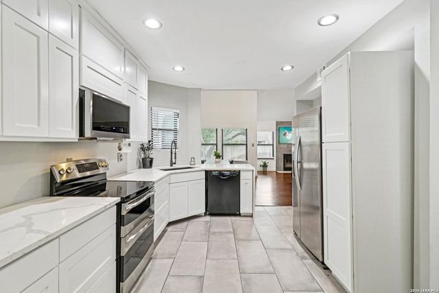 15115 Oak Briar, San Antonio, TX 78232