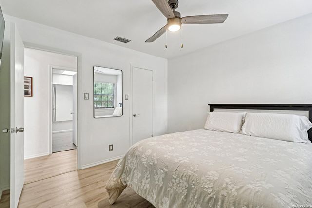 15115 Oak Briar, San Antonio, TX 78232