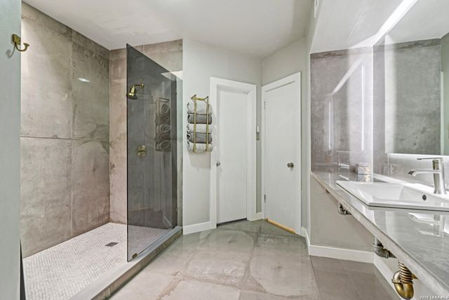 15115 Oak Briar, San Antonio, TX 78232