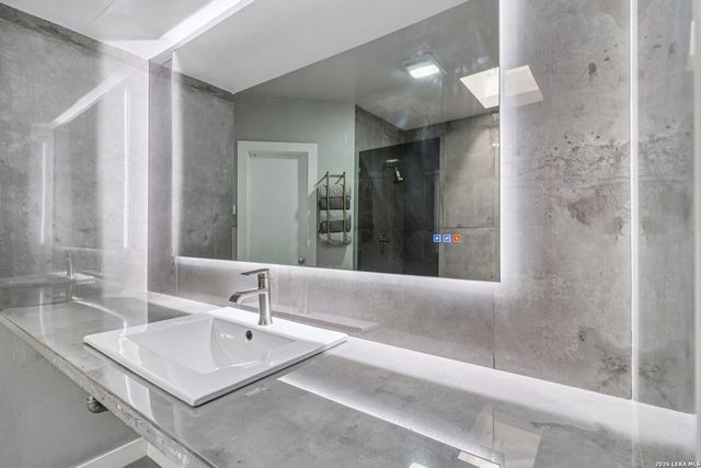 15115 Oak Briar, San Antonio, TX 78232