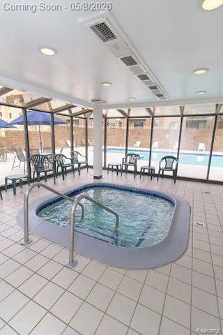 2605 GREENSTONE Boulevard 212, Auburn Hills, MI 48326