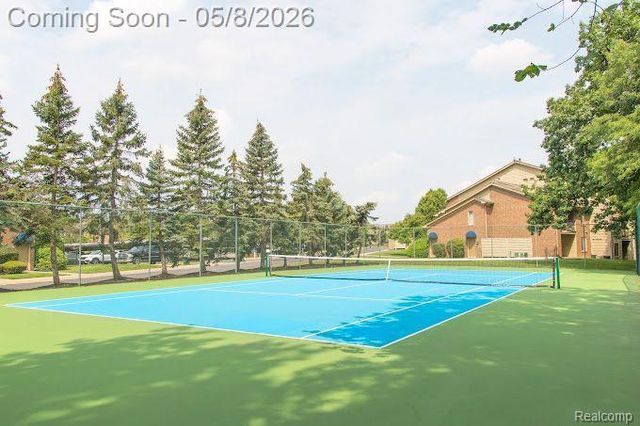 2605 GREENSTONE Boulevard 212, Auburn Hills, MI 48326