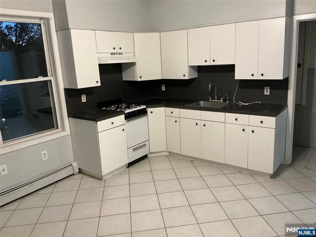 47-53 John Street 49, Lodi, NJ 07644