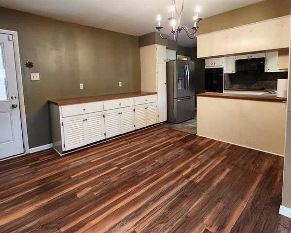 10012 Ronald Drive, Little Rock, AR 72205