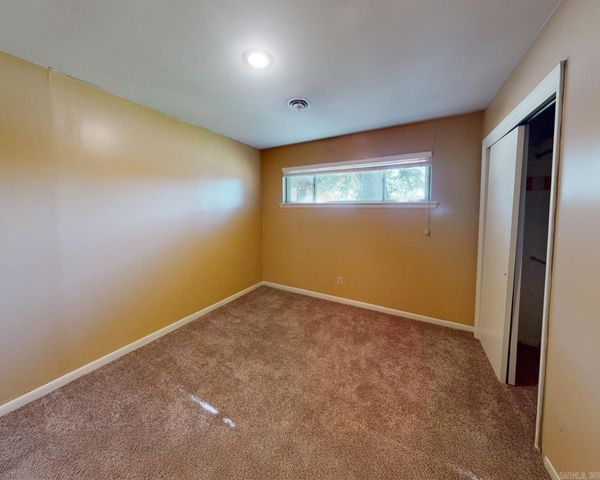 10012 Ronald Drive, Little Rock, AR 72205