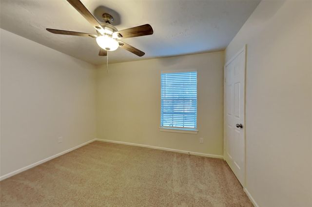 8335 Sparkling Springs Drive, Houston, TX 77095