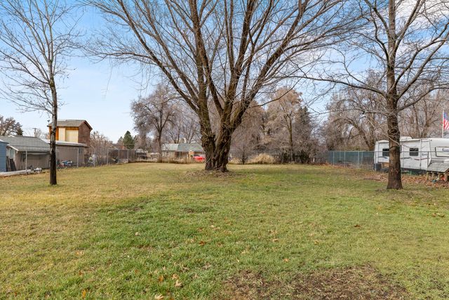 1804 Hope Street, Klamath Falls, OR 97603