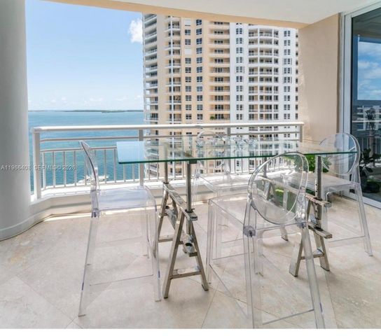 848 Brickell Key Dr 1601, Miami, FL 33131