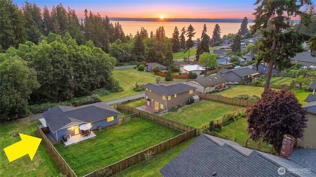 1212 View Street, Camano Island, WA 98282