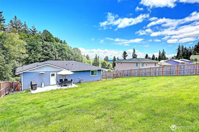 1212 View Street, Camano Island, WA 98282