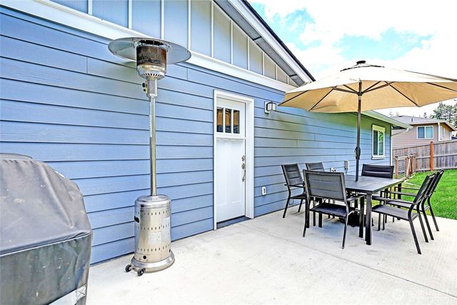 1212 View Street, Camano Island, WA 98282