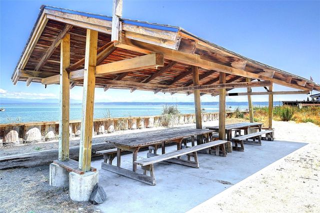 1212 View Street, Camano Island, WA 98282