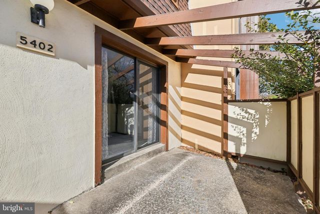 5402 WHITE MANE, Columbia, MD 21045