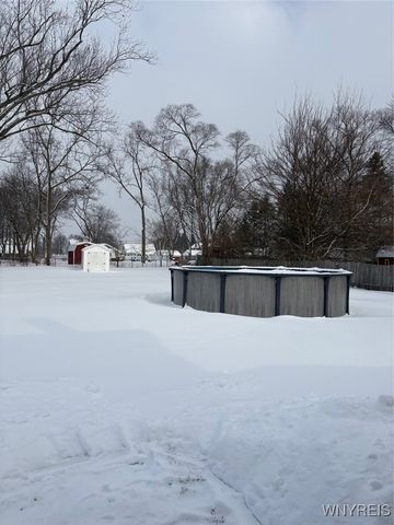 715 Hillview Court, Lewiston, NY 14092