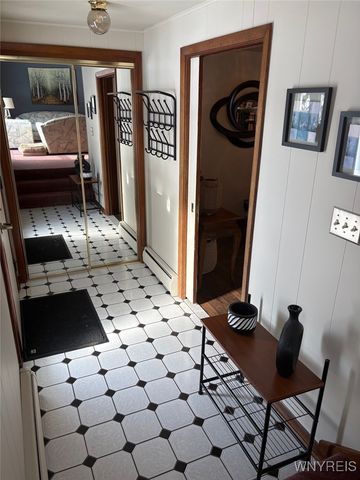 715 Hillview Court, Lewiston, NY 14092