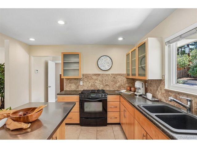 1520 Ulysses St, Golden, CO 80401