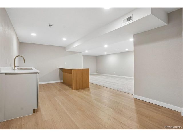 1520 Ulysses St, Golden, CO 80401
