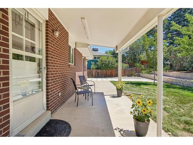 1520 Ulysses St, Golden, CO 80401