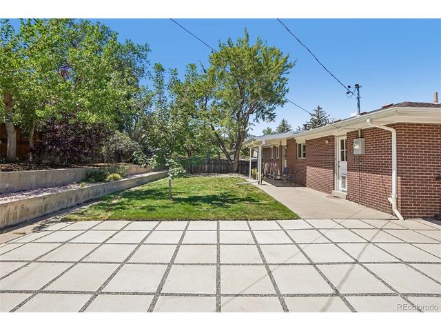 1520 Ulysses St, Golden, CO 80401