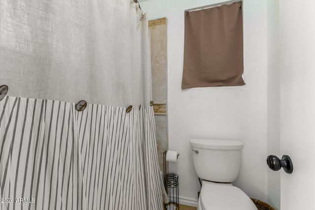 735 S WINTHROP Circle, Mesa, AZ 85204