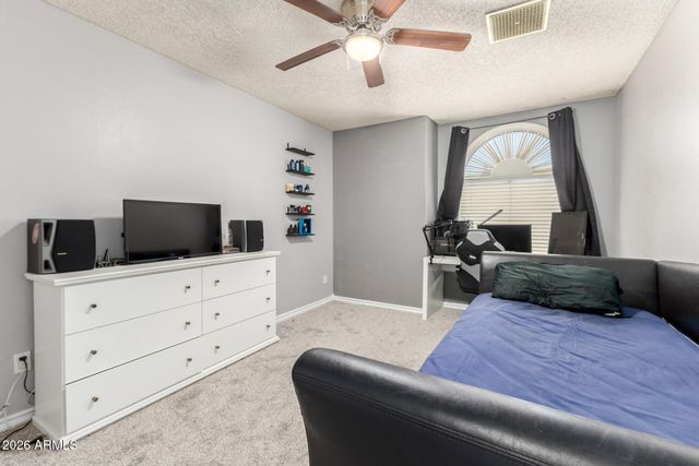 735 S WINTHROP Circle, Mesa, AZ 85204