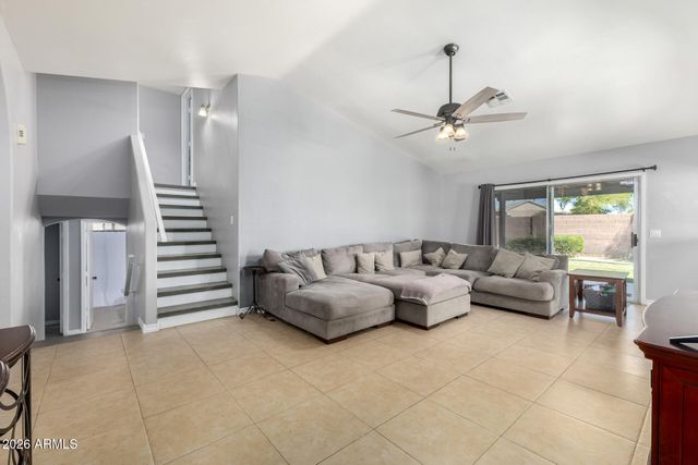 735 S WINTHROP Circle, Mesa, AZ 85204