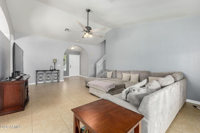 735 S WINTHROP Circle, Mesa, AZ 85204