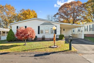 269 Ridge Ln, Murrysville, PA 15668