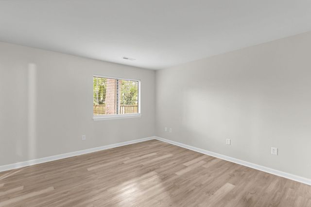206 Tram Boulevard, Summerville, SC 29486