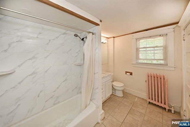116 E Quackenbush Avenue, Dumont, NJ 07628
