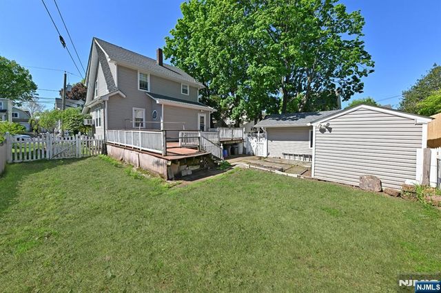 116 E Quackenbush Avenue, Dumont, NJ 07628