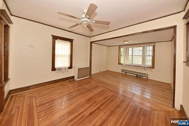 116 E Quackenbush Avenue, Dumont, NJ 07628
