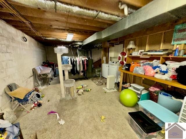 8898 St Rt 58 East, Mayfield, KY 42066