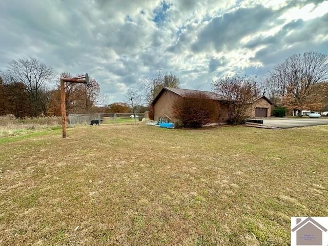 8898 St Rt 58 East, Mayfield, KY 42066