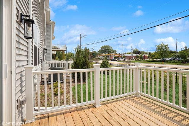 276 Masters Drive, Addison, IL 60101