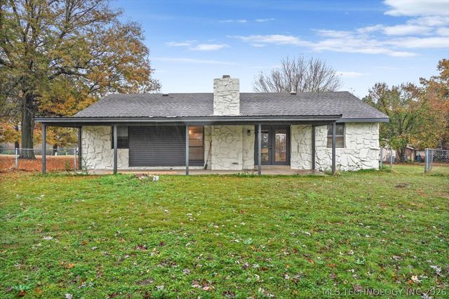 15002 E Winding Creek Drive, Collinsville, OK 74021