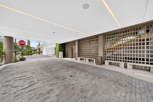 1176 97th 701, Bay Harbor Islands, FL 33154