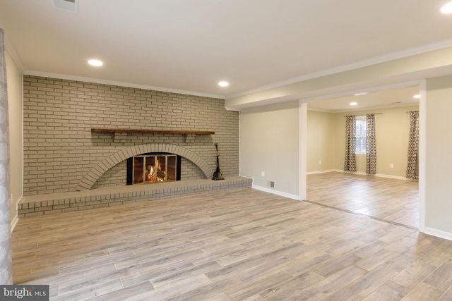 15 BUTTERNUT WAY, Sterling, VA 20164