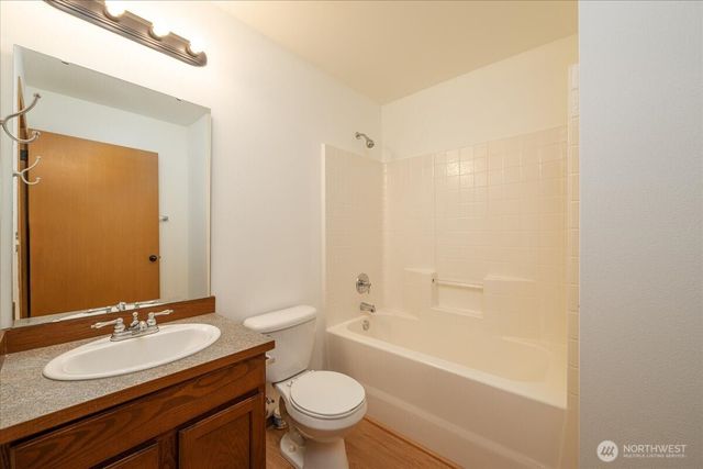 2295 S Camano Drive, Camano Island, WA 98282