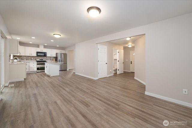 2295 S Camano Drive, Camano Island, WA 98282