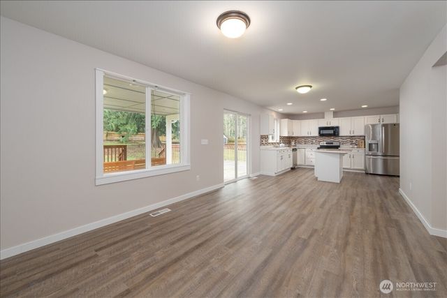 2295 S Camano Drive, Camano Island, WA 98282